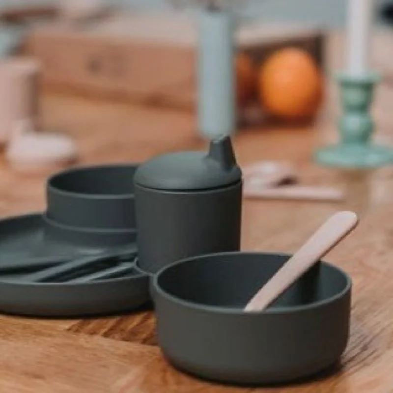 DANTOY tiny Bio jedálenský set Olive 7ks 0m+
