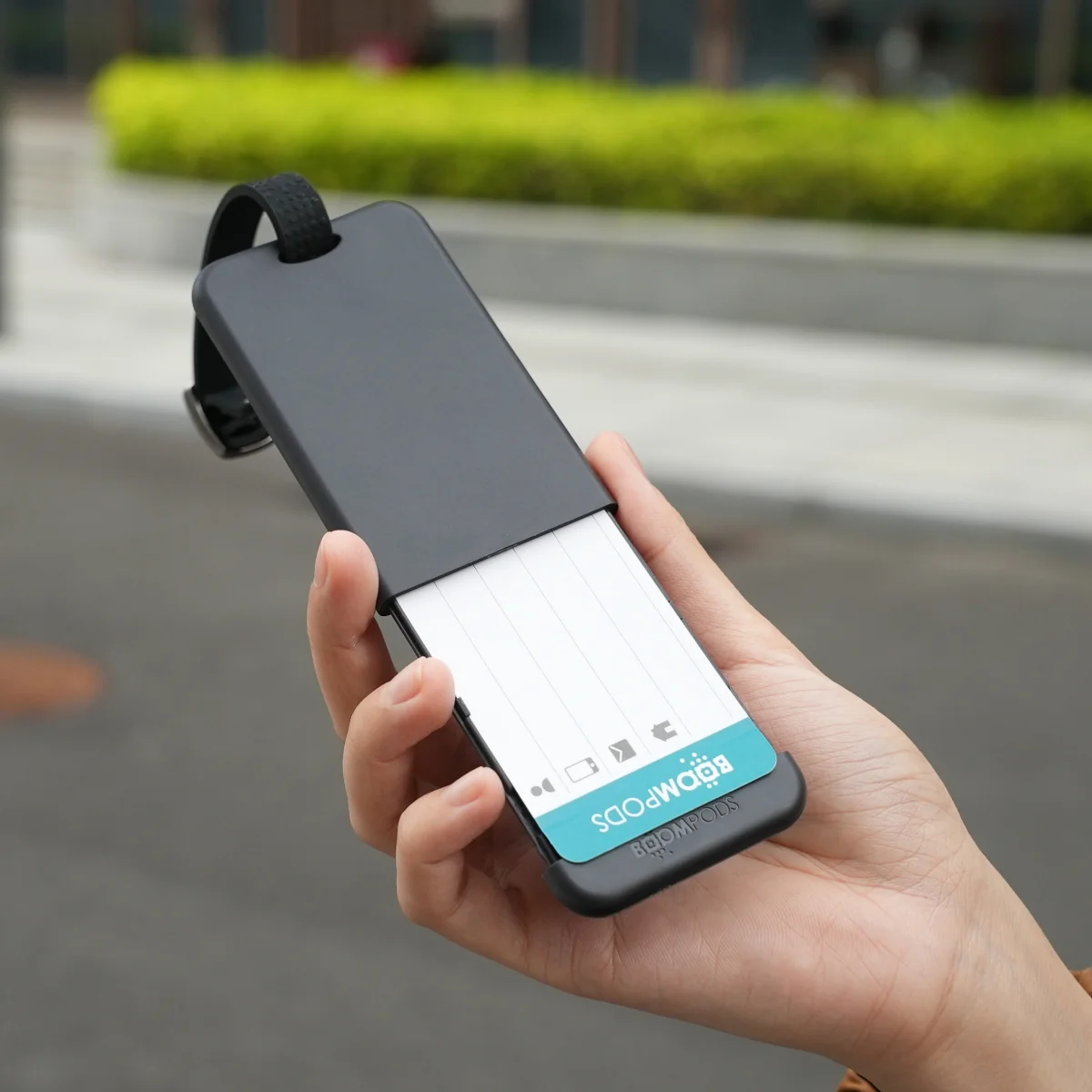BOOMPODS lokátor na batožinu Apple/Android