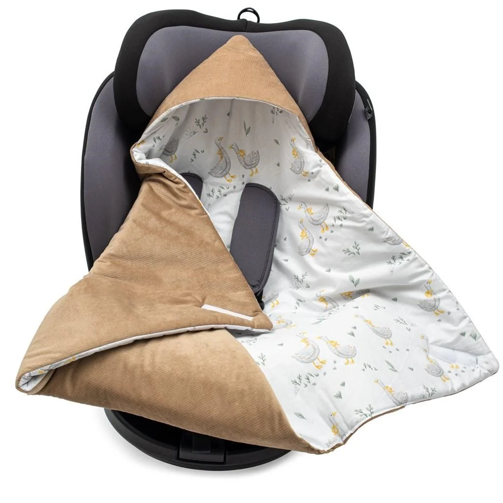 Zateplená zavinovačka do autosedačky New Baby Love Teddy Bear beige