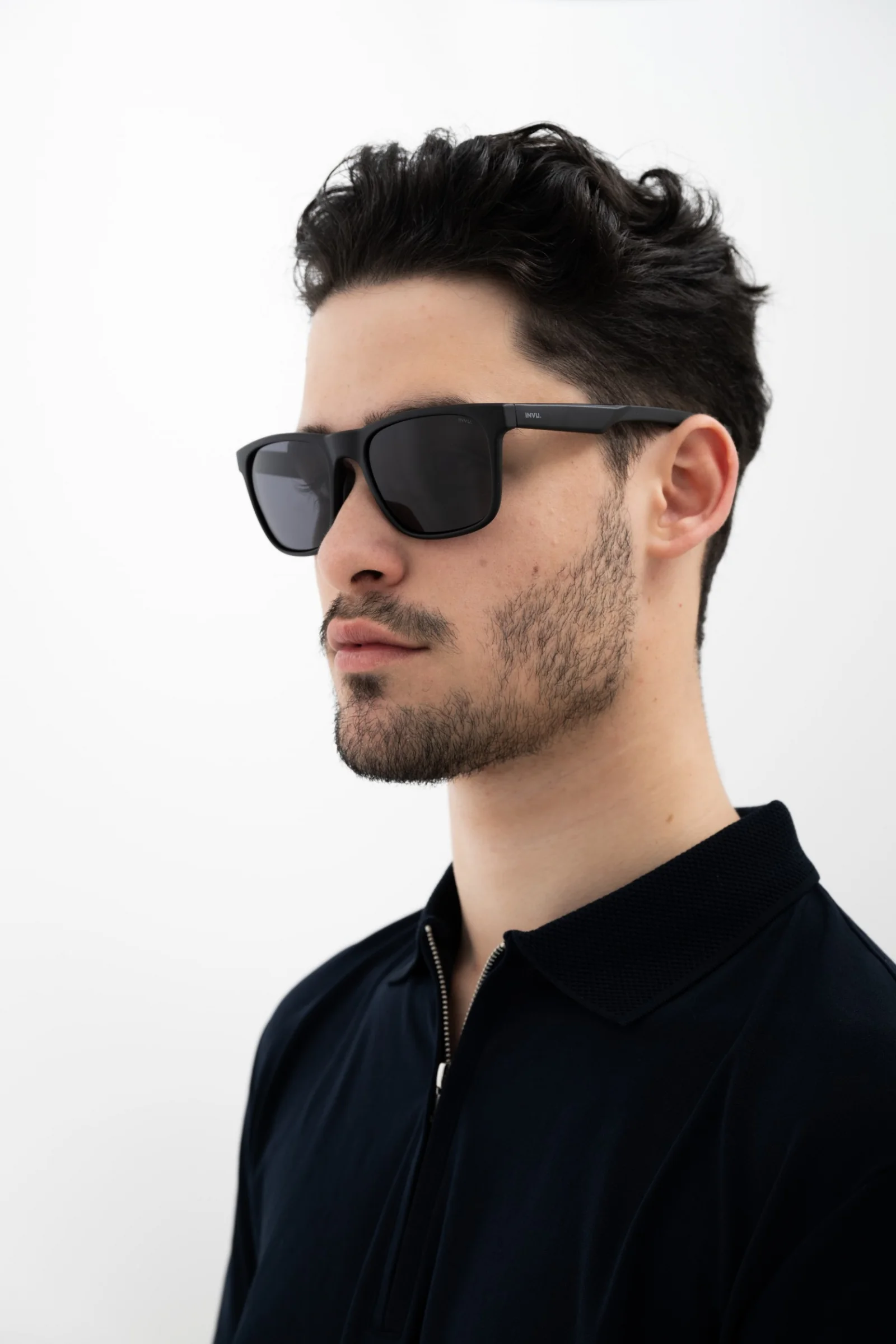 INVU. Fashion IB22462A Pánske slnečné okuliare
