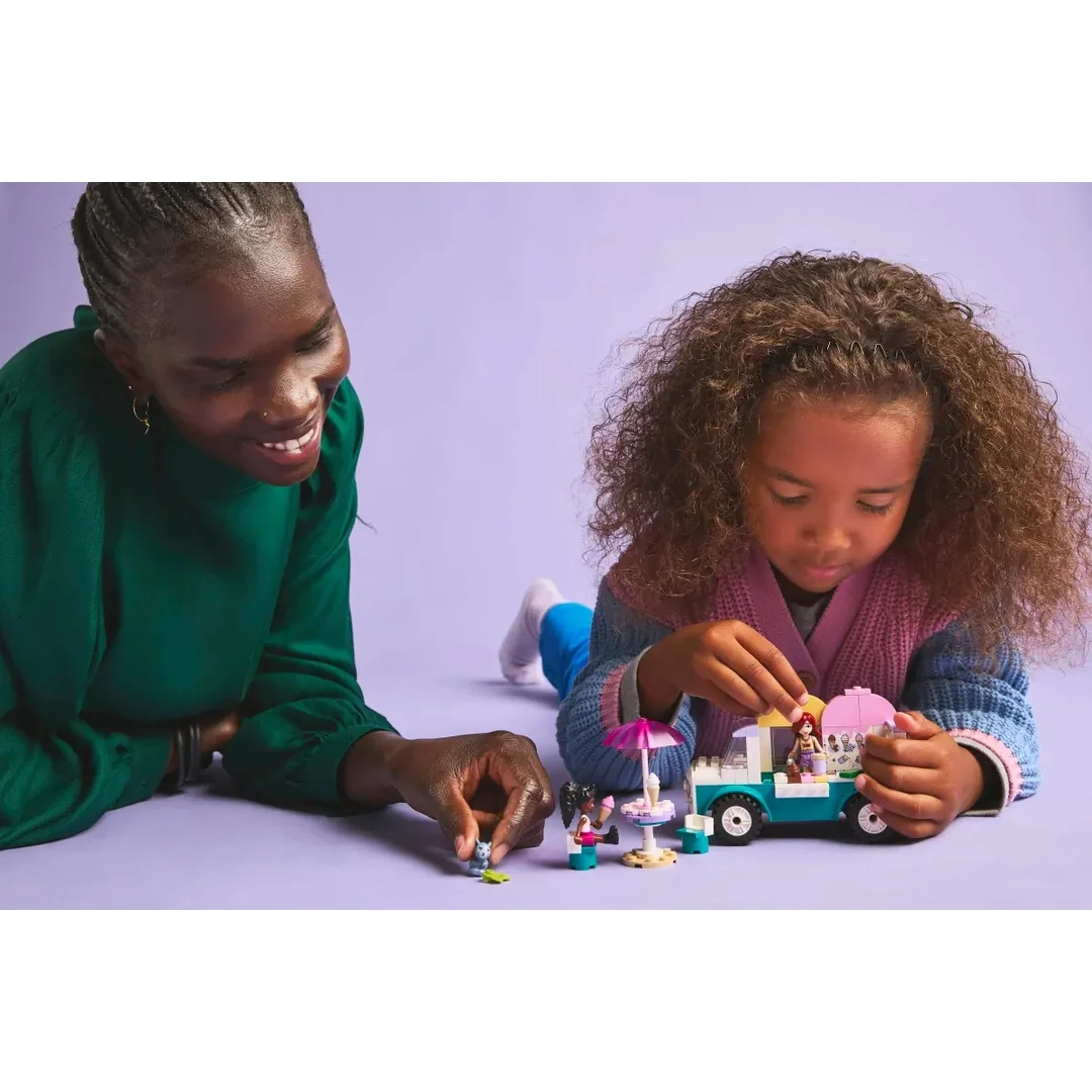 LEGO® Friends 42644 Zmrzlinárske auto v mestečku Heartlake