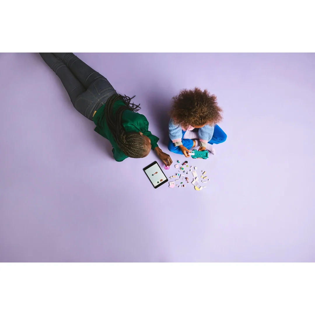 LEGO® Friends 42644 Zmrzlinárske auto v mestečku Heartlake
