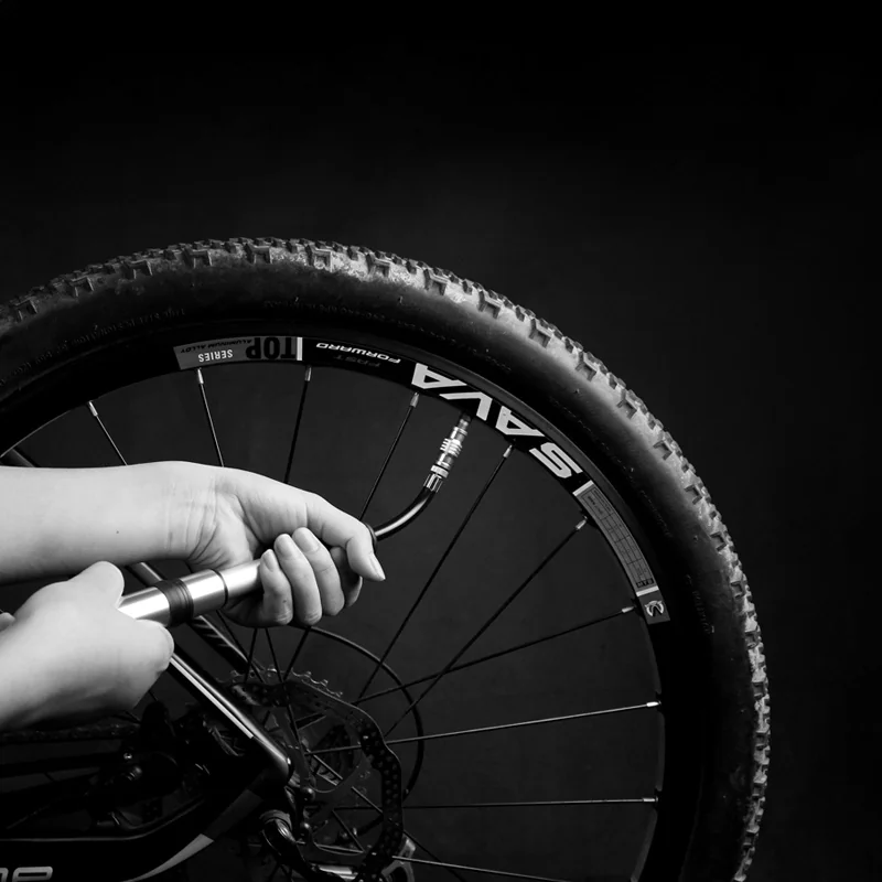 Wild Man GK1 pumpa na bicykel, čierna