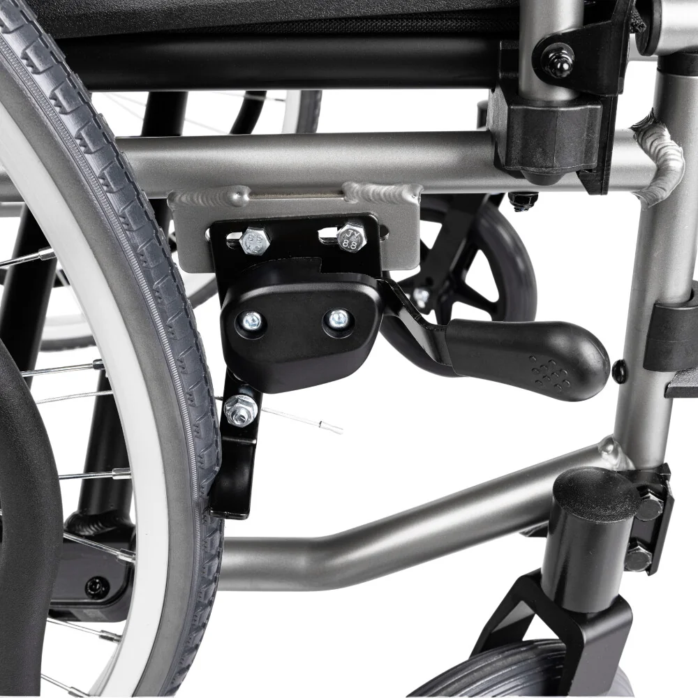 Skladací hliníkový invalidný vozík Simple-Tim s nafukovacími kolesami Šírka - 46 cm