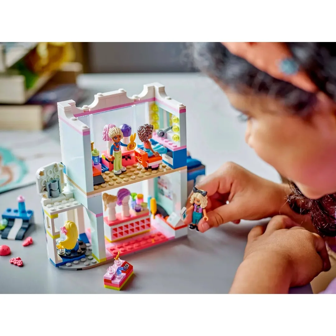 LEGO® Friends 42662 Kaderníctvo a obchod s doplnkami