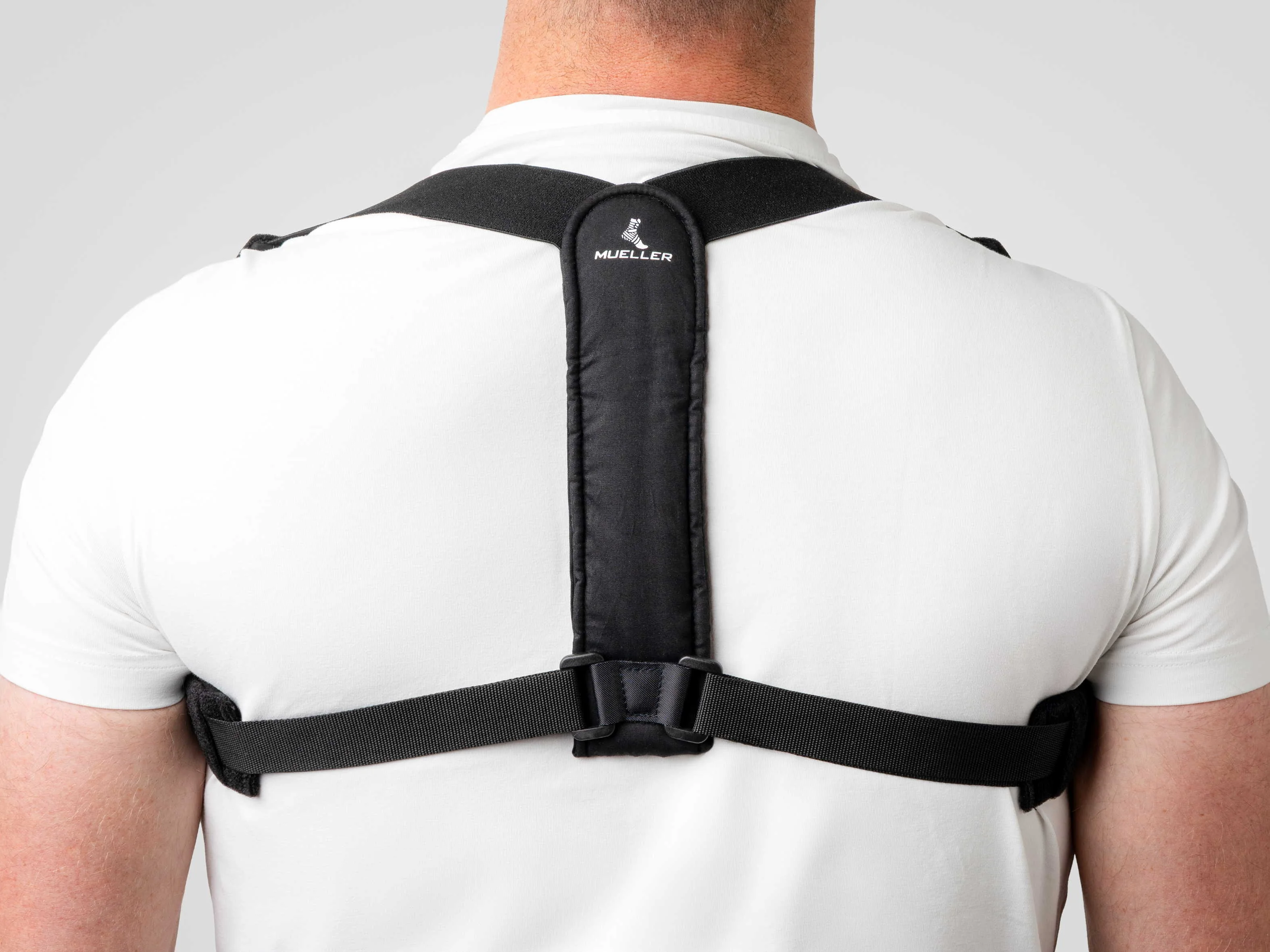 Mueller Adjustable Posture Support, korektor pre vzpriamené držanie tela 1 ks