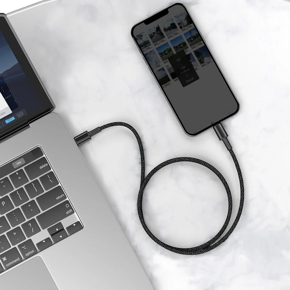 Baseus Data kábel USB-C / Lightning PD 20W 2m, čierny