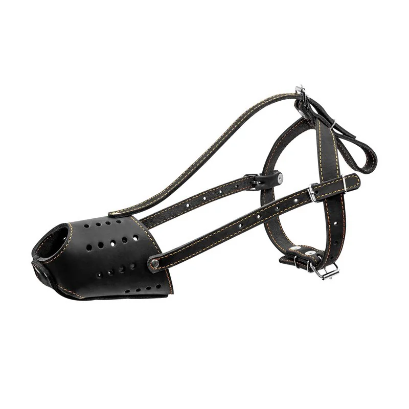 Kožený náhubok pre psa doberman