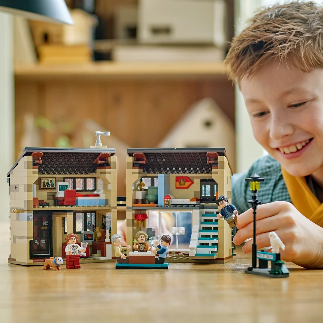 LEGO® Harry Potter™ 76451 Privátna cesta: Návšteva tety Marge