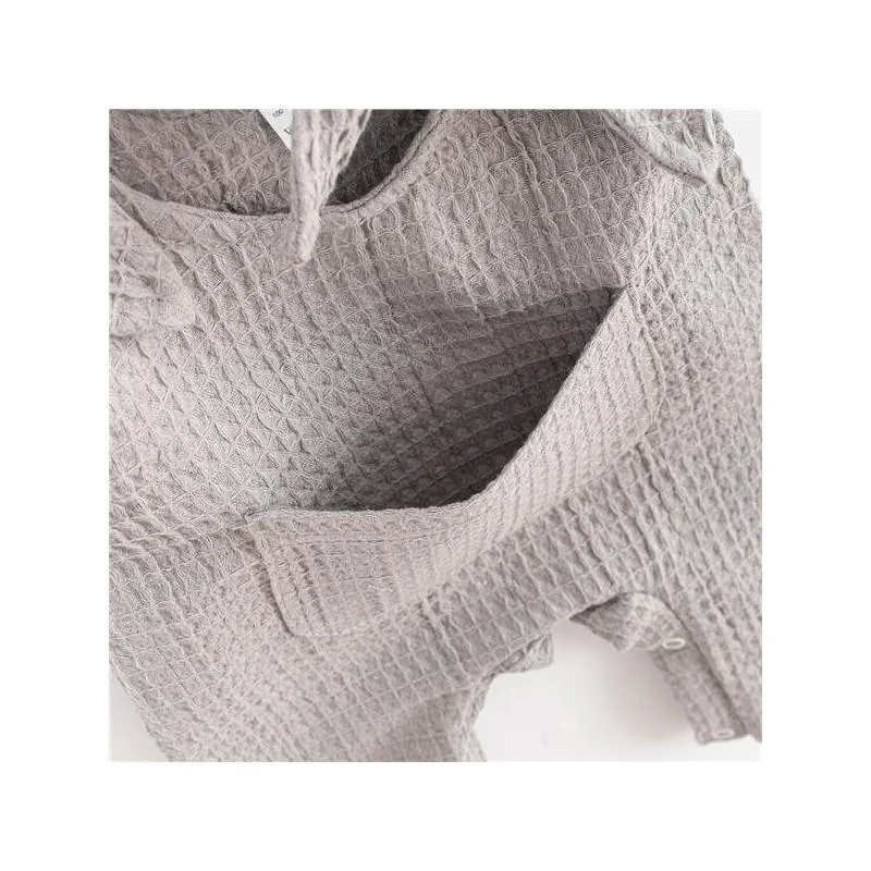 Dojčenské mušelínové zahradníčky New Baby Comfort clothes sivá