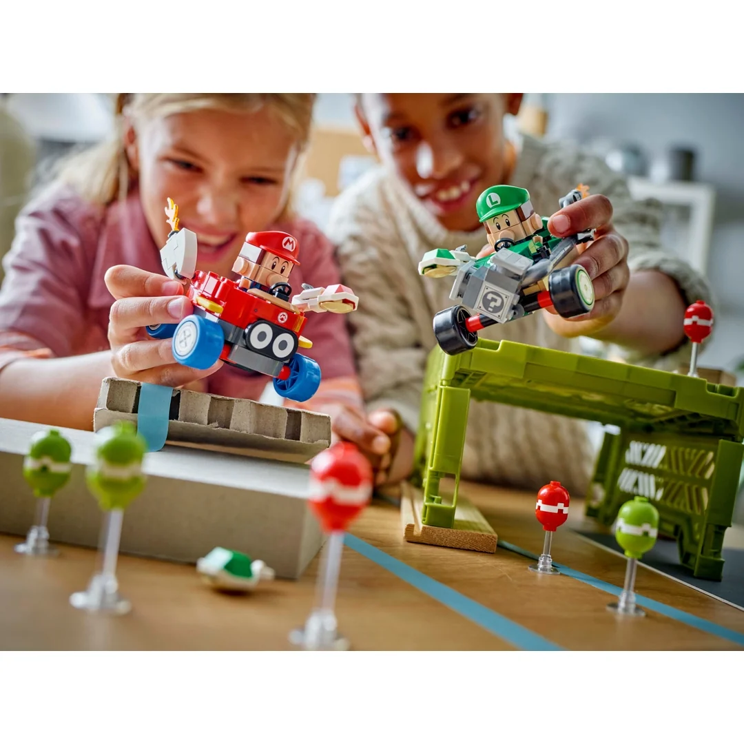 LEGO® Super Mario™ 72034 Mario Kart™ - Baby Mario vs. Baby Luigi