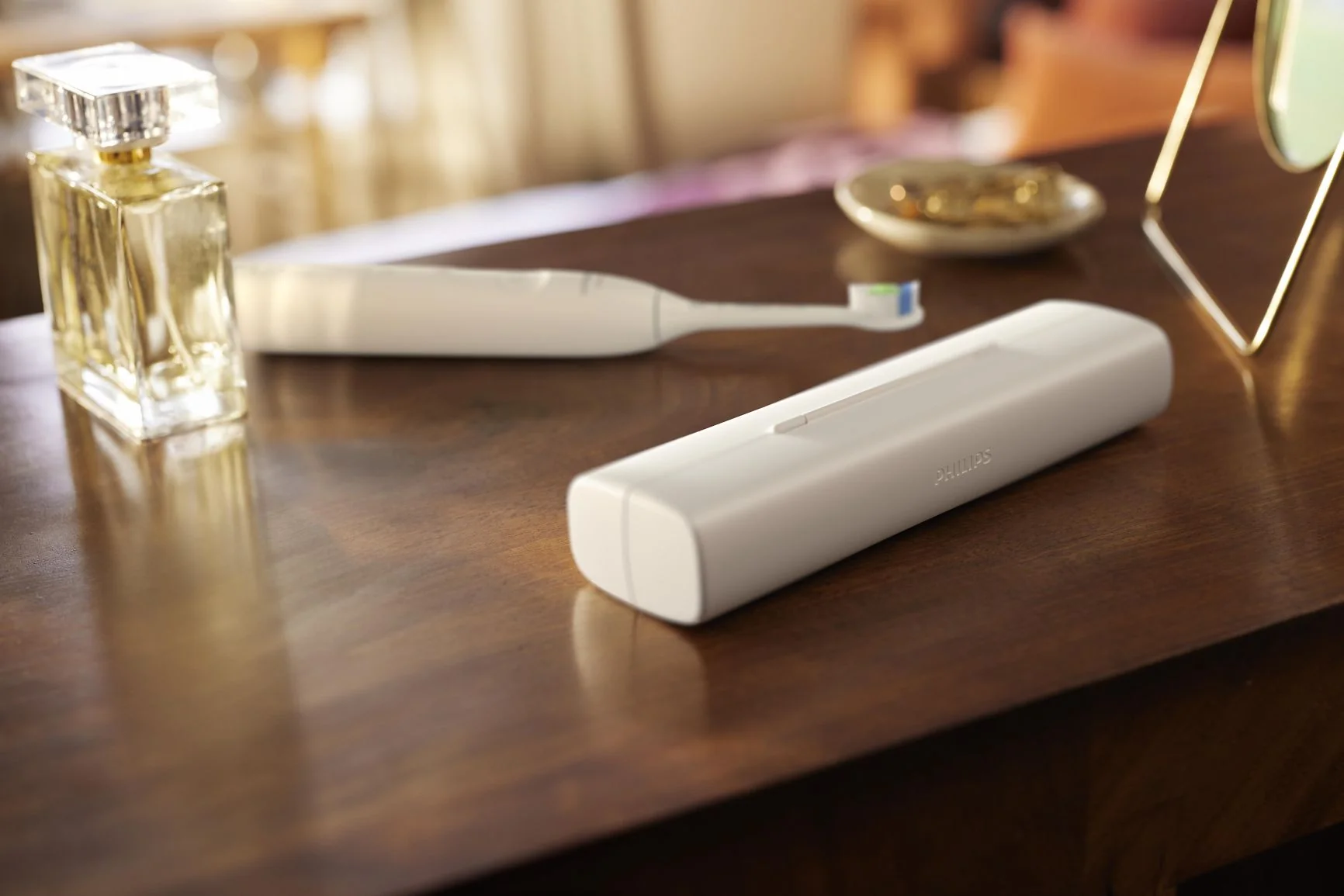 Philips Sonicare 5500
HX7119/01 1×1 ks, sonická elektrická zubná kefka