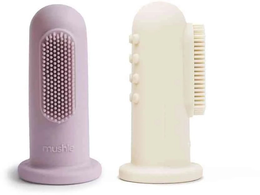 Mushie silikónová zubna kefka na prst 2ks, Soft Lilac / Ivory 1×2 ks, detská zubná kefka