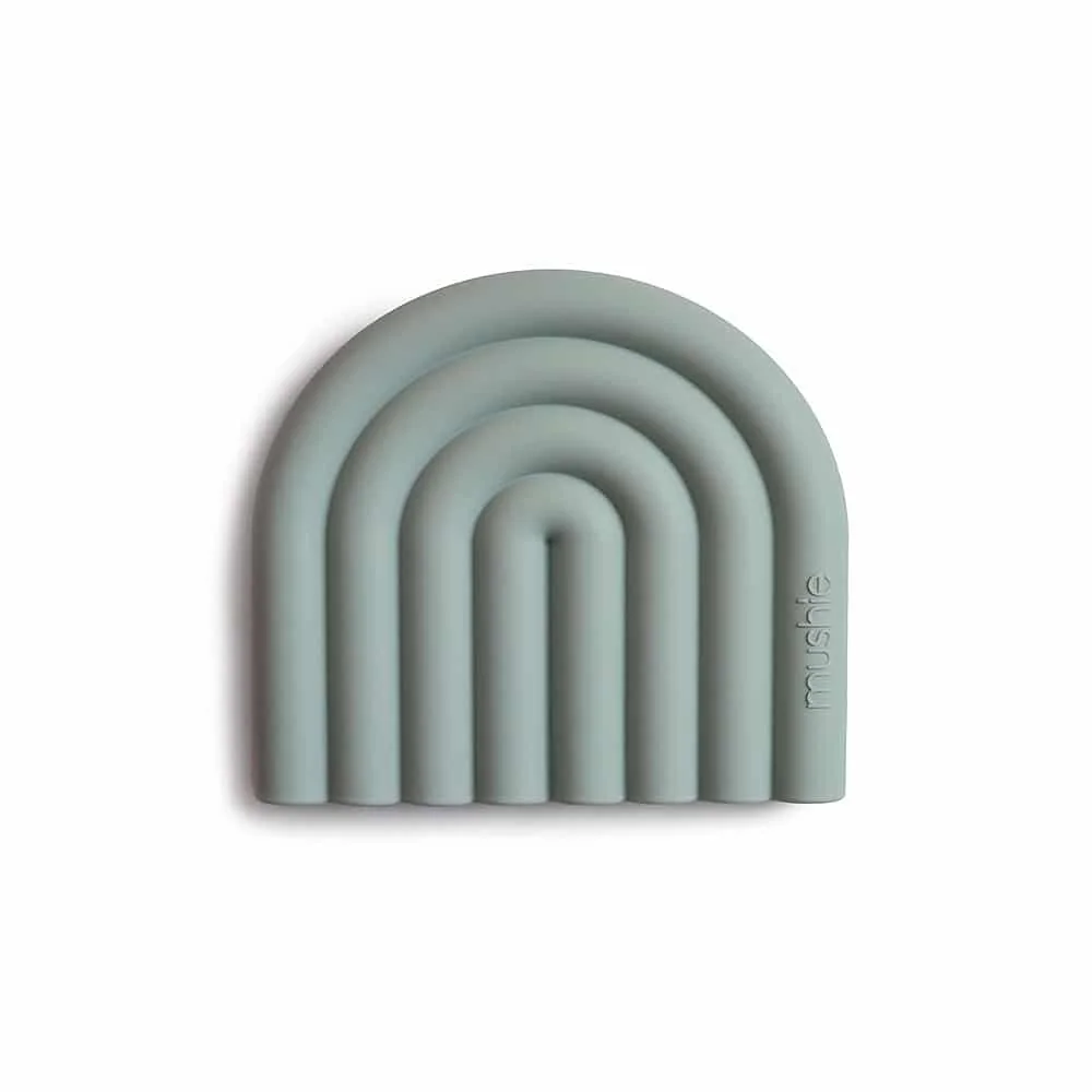 Mushie silikónové hryzatko Rainbow Cambridge Blue