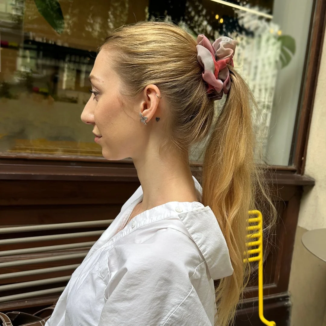 Hodvábna gumička Mallys Nora maxi