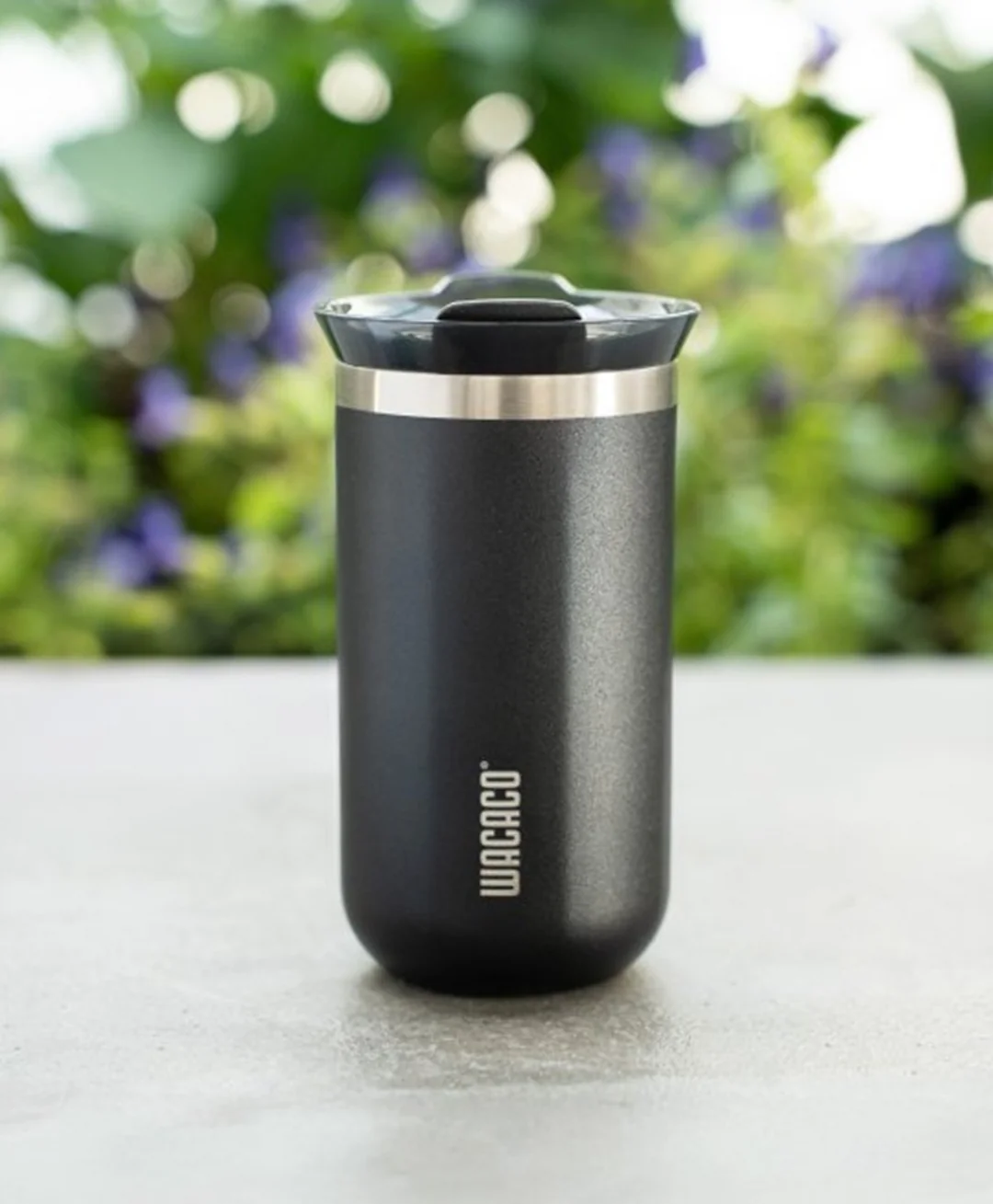 Octaroma Lungo - Onyx Black 300 ml Cestovný termohrnček
