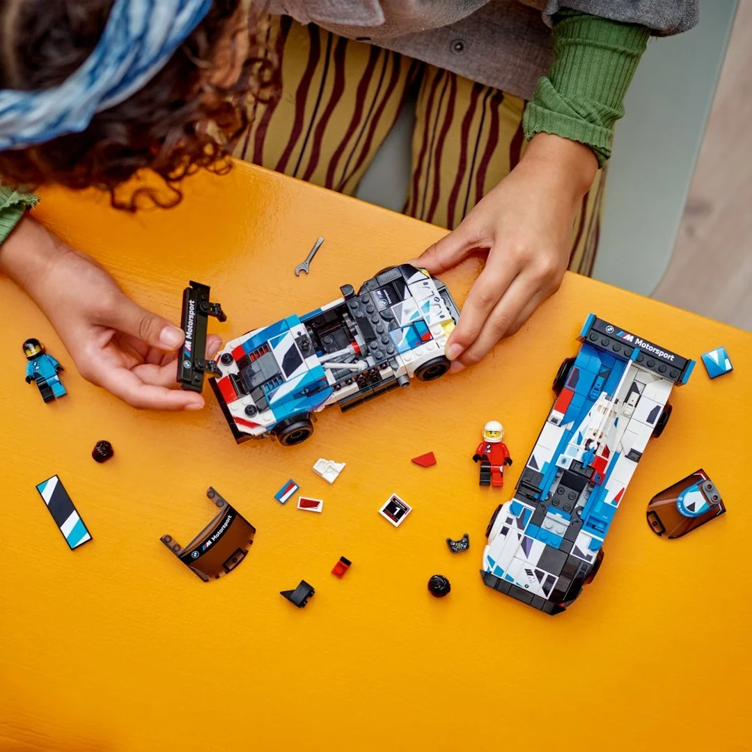 LEGO® Speed Champions 76922 Pretekárske autá BMW M4 GT3 a BMW M Hybrid V8