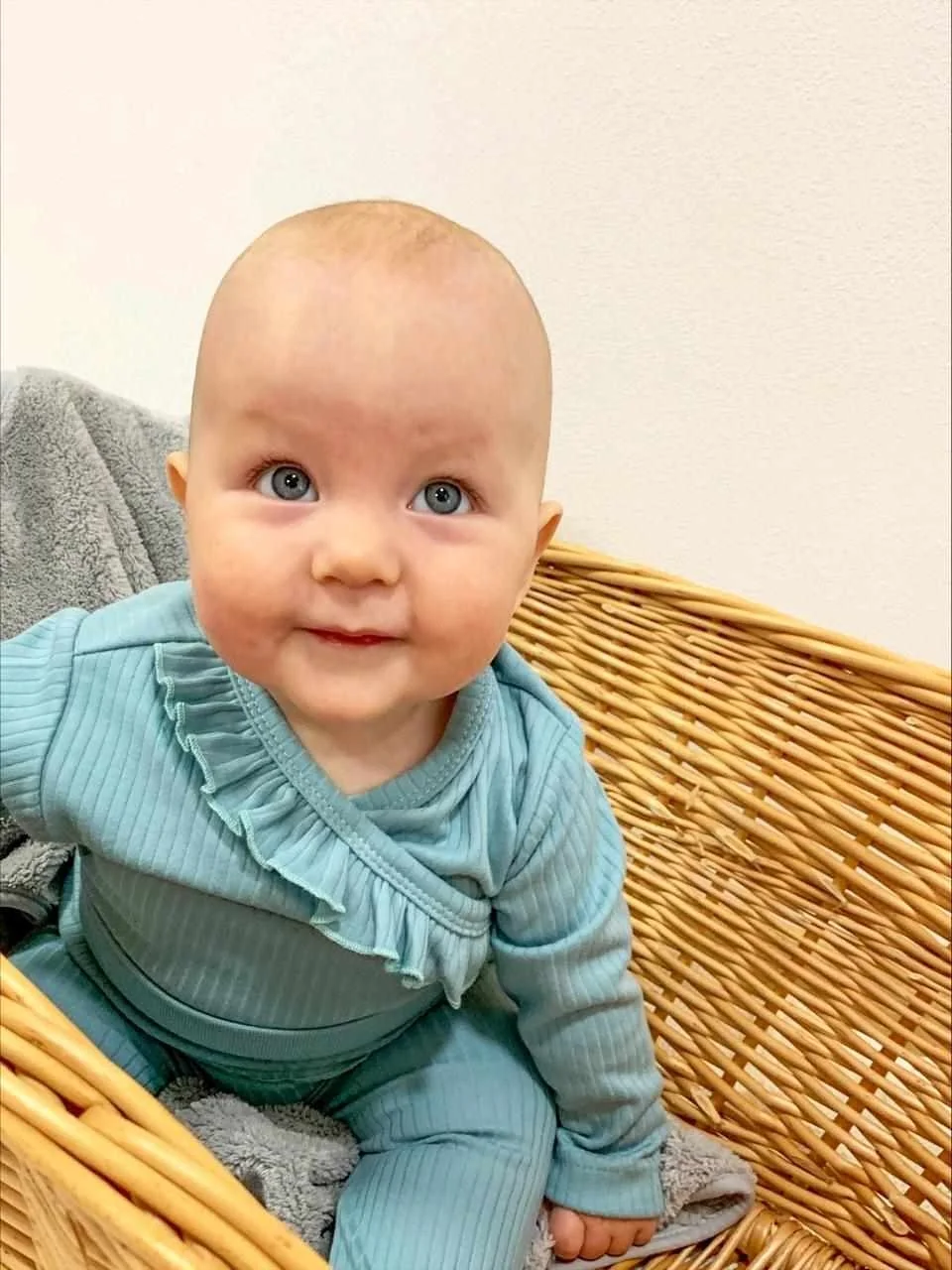 2-dielna dojčenská súprava New Baby Stripes ľadovo modrá 86
