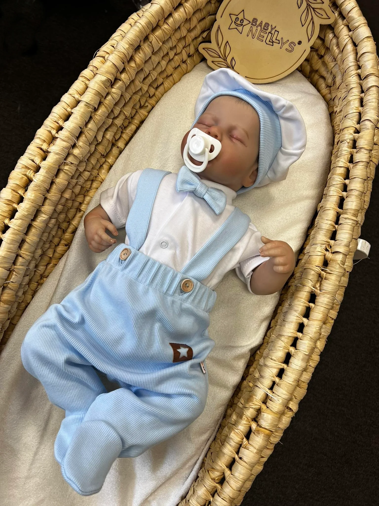 Súprava Gentleman 3D, body kr. rukáv, polodupačky s lacnom + čiapočka,modrá/biela, 68