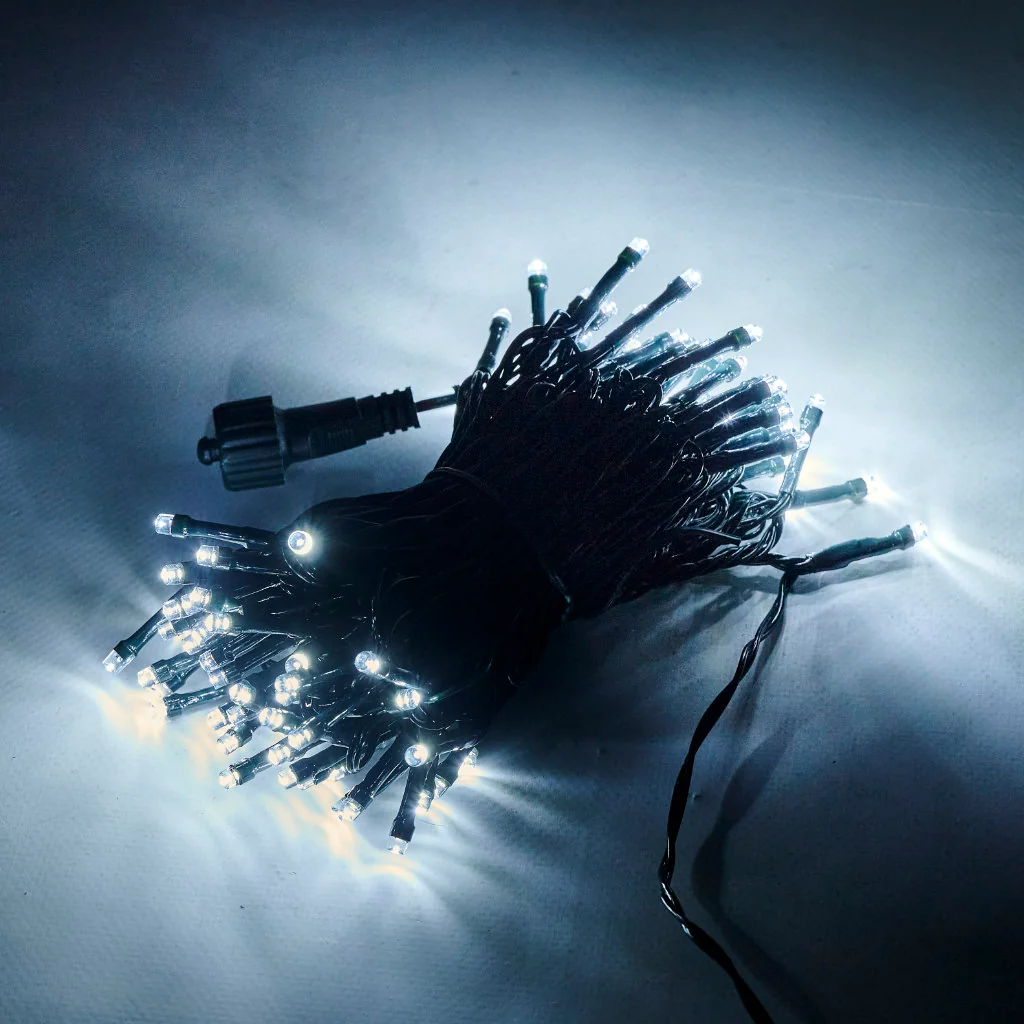 Vianočná LED reťaz 10 m – 100 LED, studená biela, 8 režimov, vnútorný