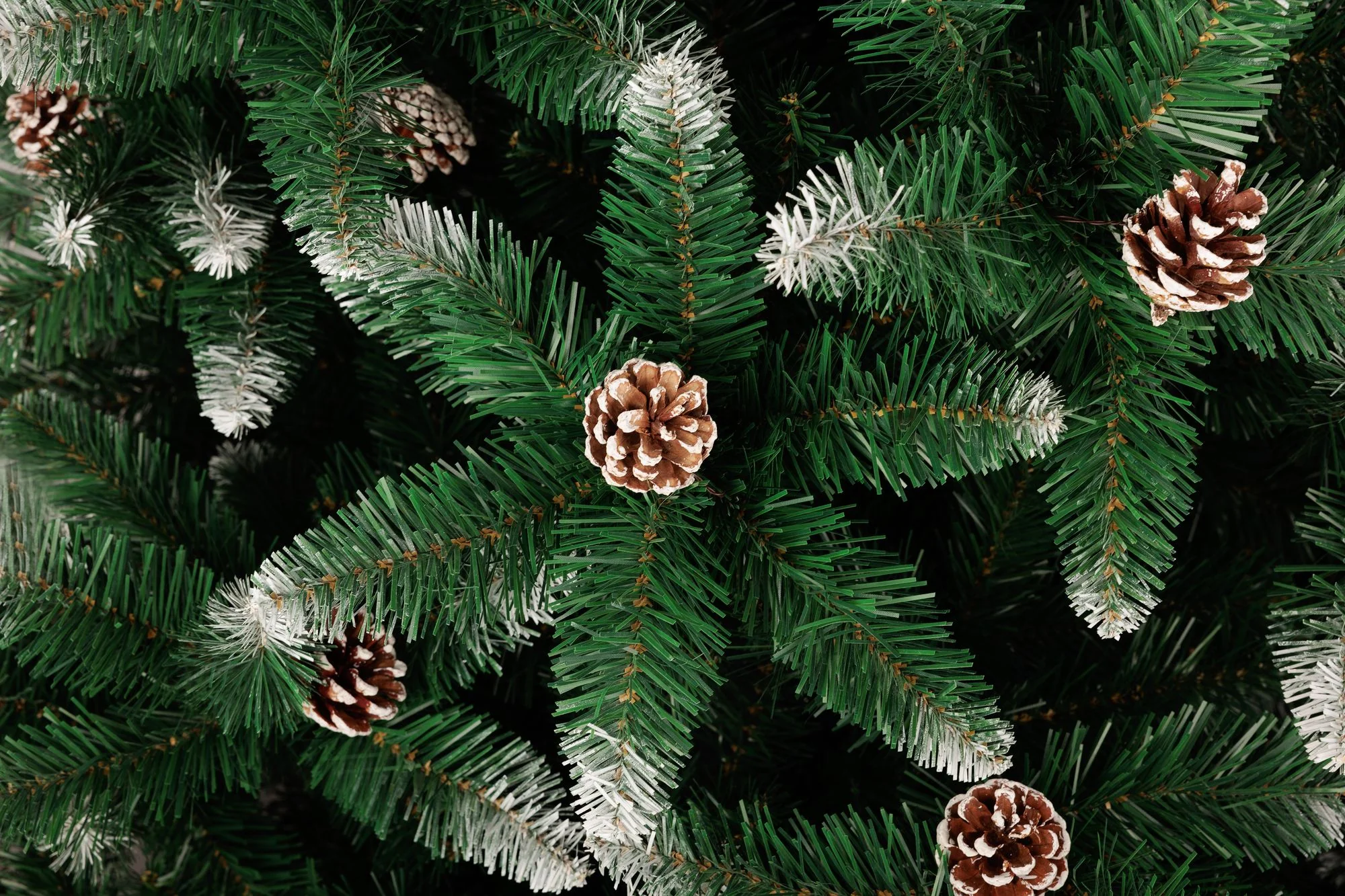 MagicHome vianočný stromček Albero, 1 ks Jedľa, zasnežené konce, so šiškami, 180 cm