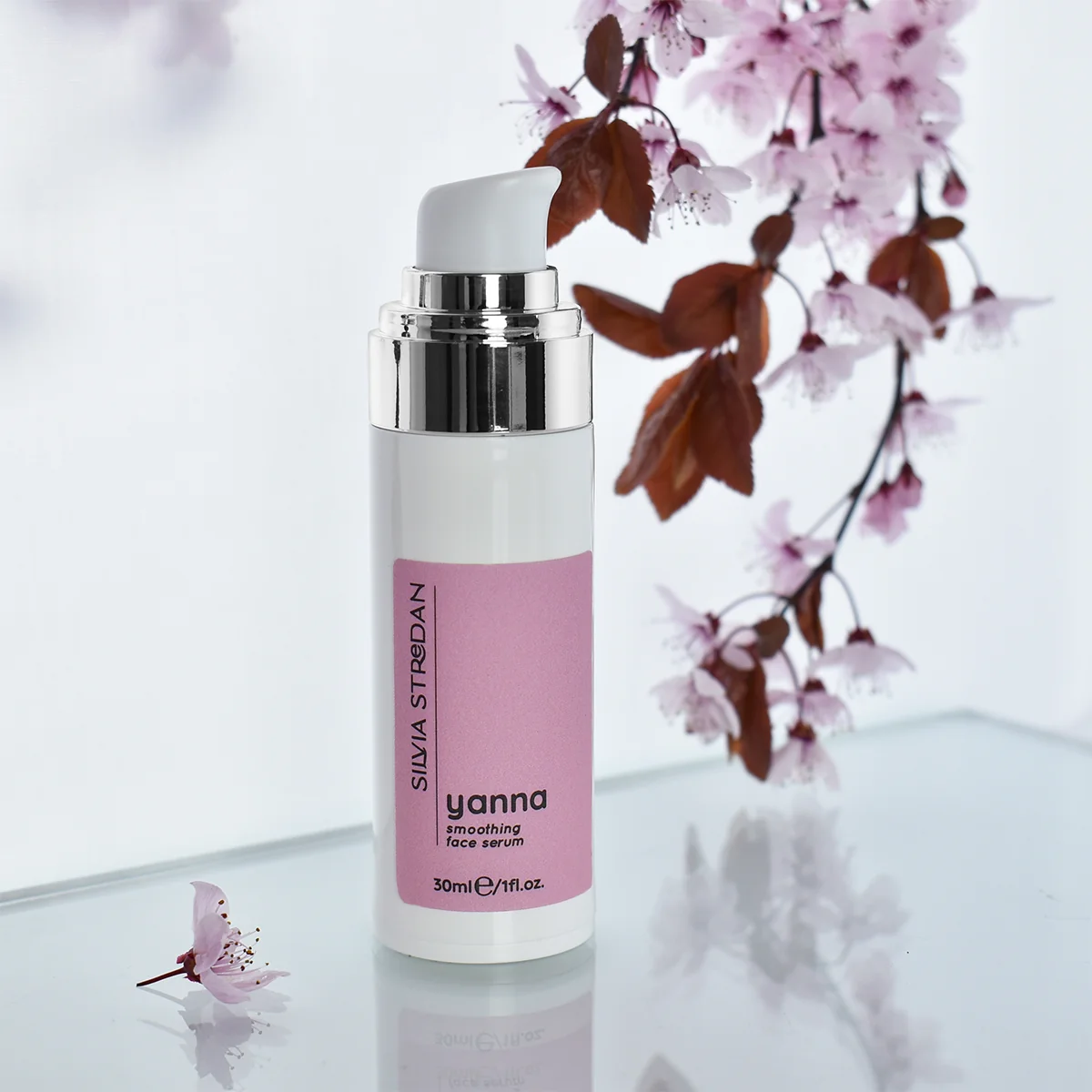 YANNA, vyhladzujúce krémové sérum, 30ml - exkluzívna beauty-fermentovaná kozmetika, slovenský výrobok