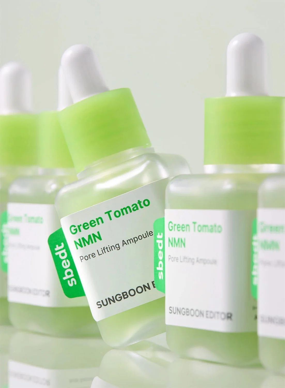 SUNGBOON EDITOR Green Tomato NMN Pore Minimizing Ampoule Spevňujúca ampulka na minimalizáciu pórov so zelenou paradajkou a NMN 40ml