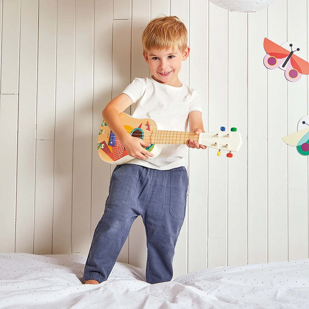 Janod Gioia Drevený hudobný nástroj pre deti Ukulele