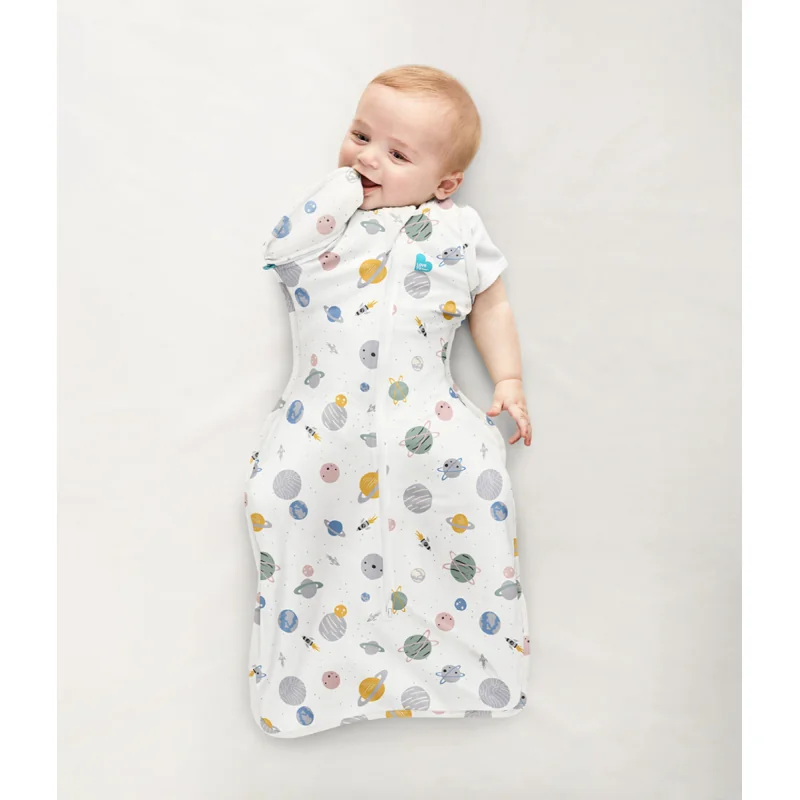 Love To Dream Swaddle UP50/50, spací vak, veľkosť M, planéty, 2 FÁZA, 3-6m, 6-8,5kg