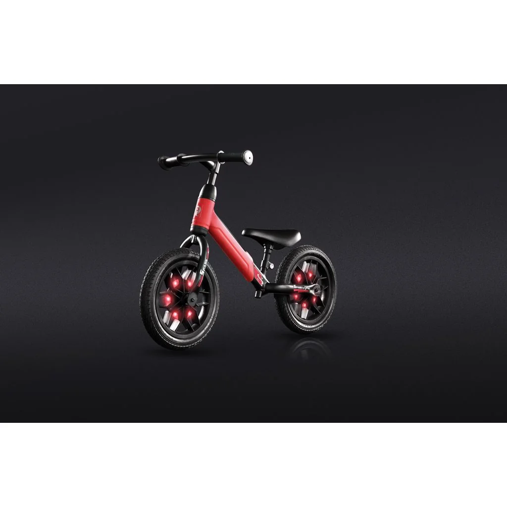 Odrážadlo Spark Red, vek 3 - 6 rokov, do 30 kg
