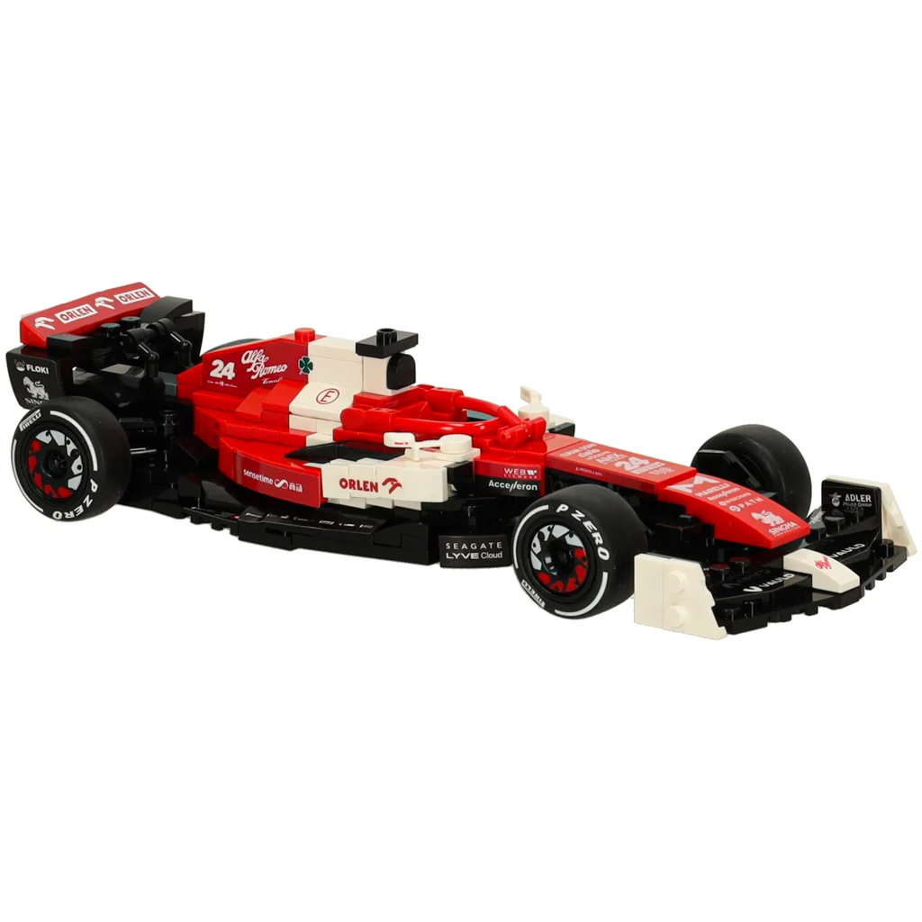 Stavebnica auta Alfa Romeo F1 C42 1:24 – cca 340 dielikov, plastový model