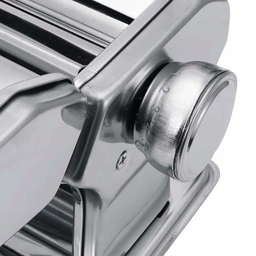 MG Pasta Machine strojček na cestoviny, strieborný