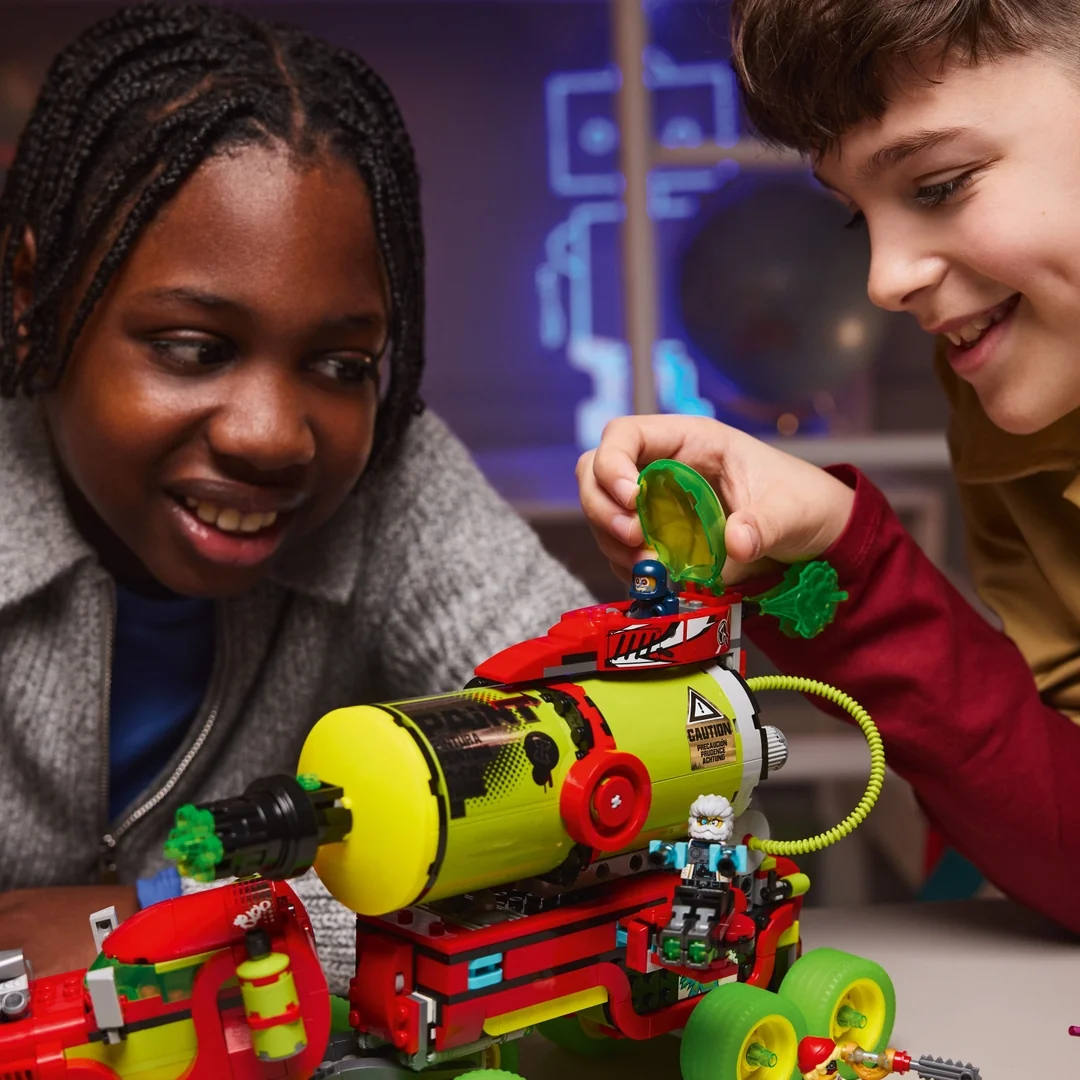 LEGO® DREAMZzz™ 71499 Mateovo vozidlo v podobe farby v spreji
