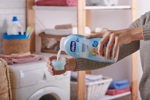 CHICCO Aviváž koncentrovaná Sladký Púder 750 ml (6×30 praní) 6×750 ml, aviváž
