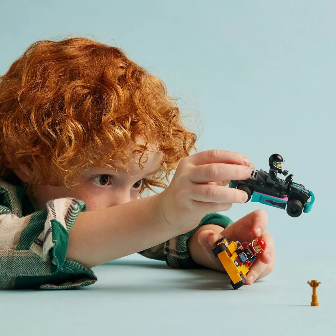 LEGO® City 60400 Motokáry a pretekári