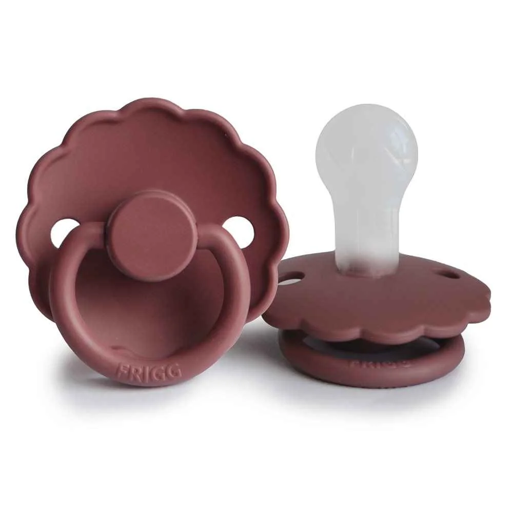 FRIGG Daisy silikónový cumlík Woodchuck 0-6m 1 ks 1×1 ks, silikónový cumlík