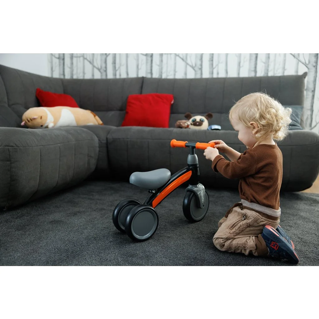 QPLAY - Odrážadlo Sweetie Red, vek 1 - 3 roky, do 20 kg