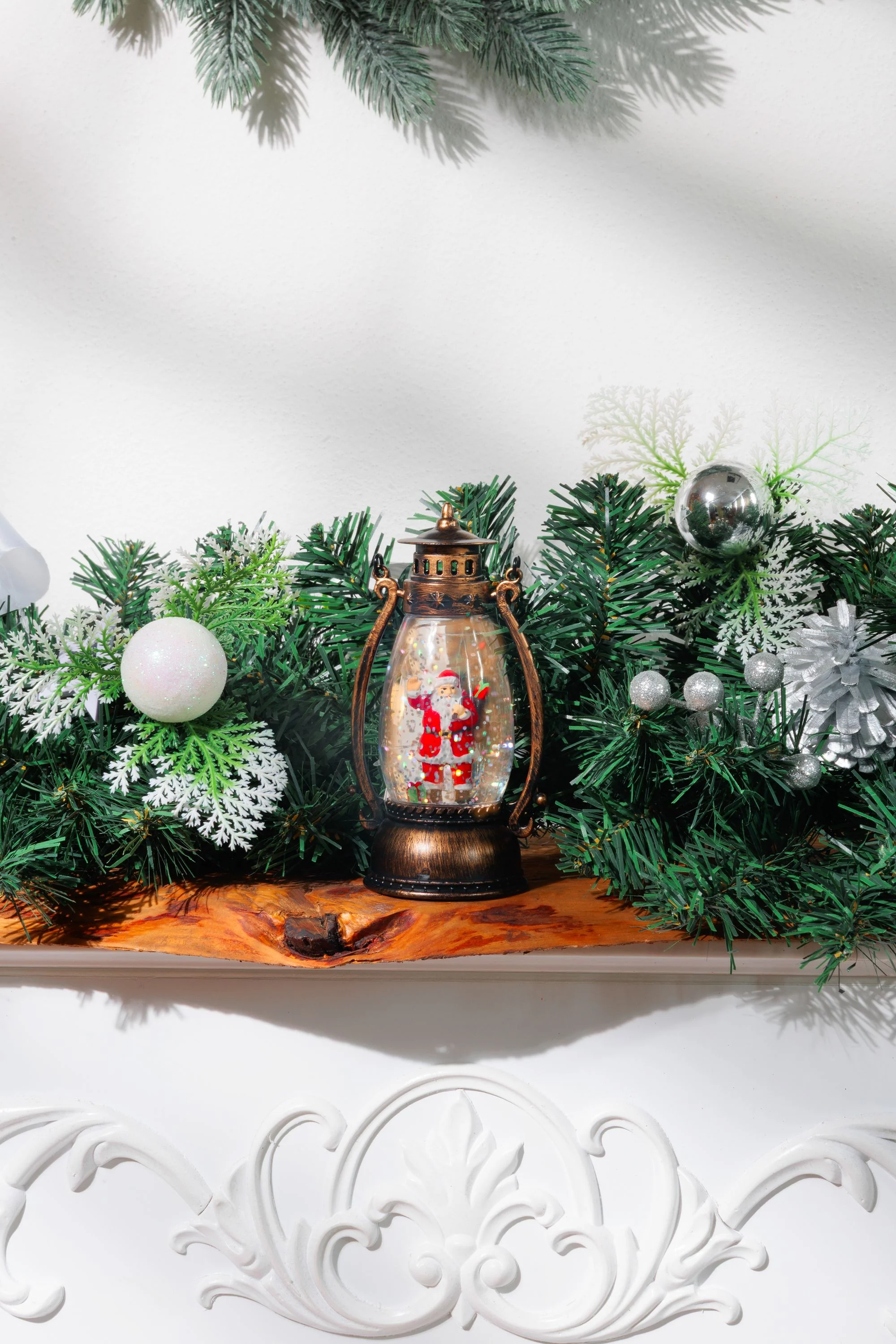 MagicHome vianočný LED lampáš Santa, balenie 12 ks Plast, 1 LED teplá biela, 8x6.5x14 cm, 3xLR44