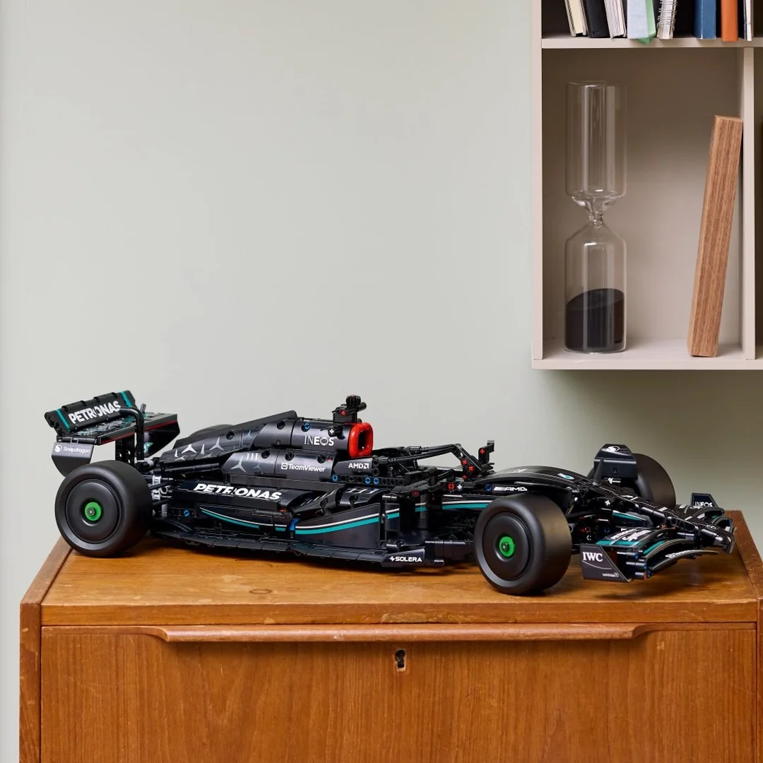 LEGO® Technic™ 42171 Mercedes-AMG F1 W14 E Performance