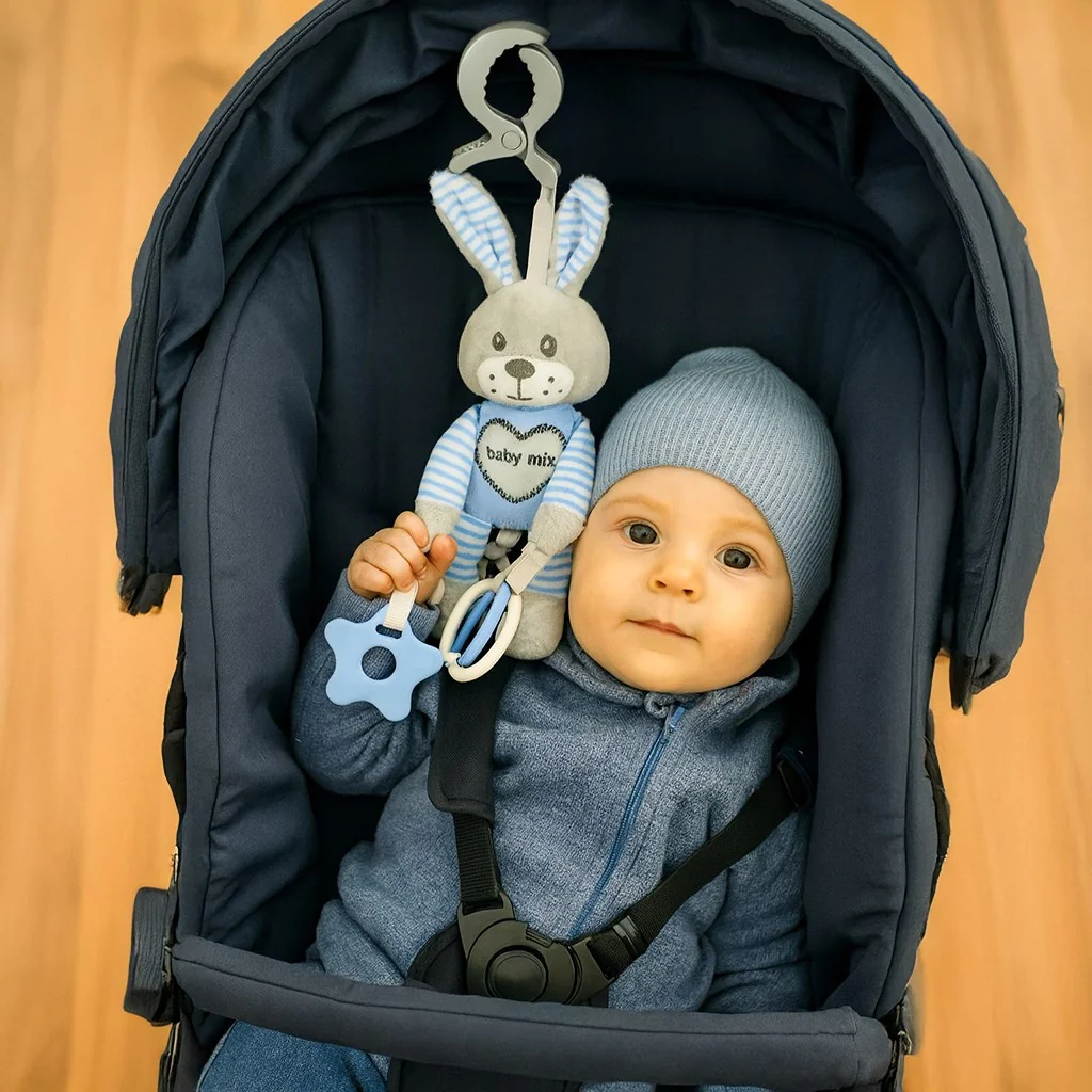 Edukačná hrajúca plyšová hračka s klipom Baby Mix králik modrý
