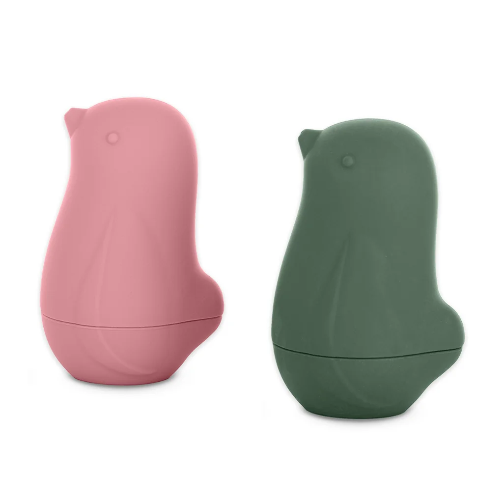 PETITE&MARS Hračky silikónové do kúpeľa Love birds Rose Green 6m+ 1×1 ks, silikónová hračka do kúpeľa