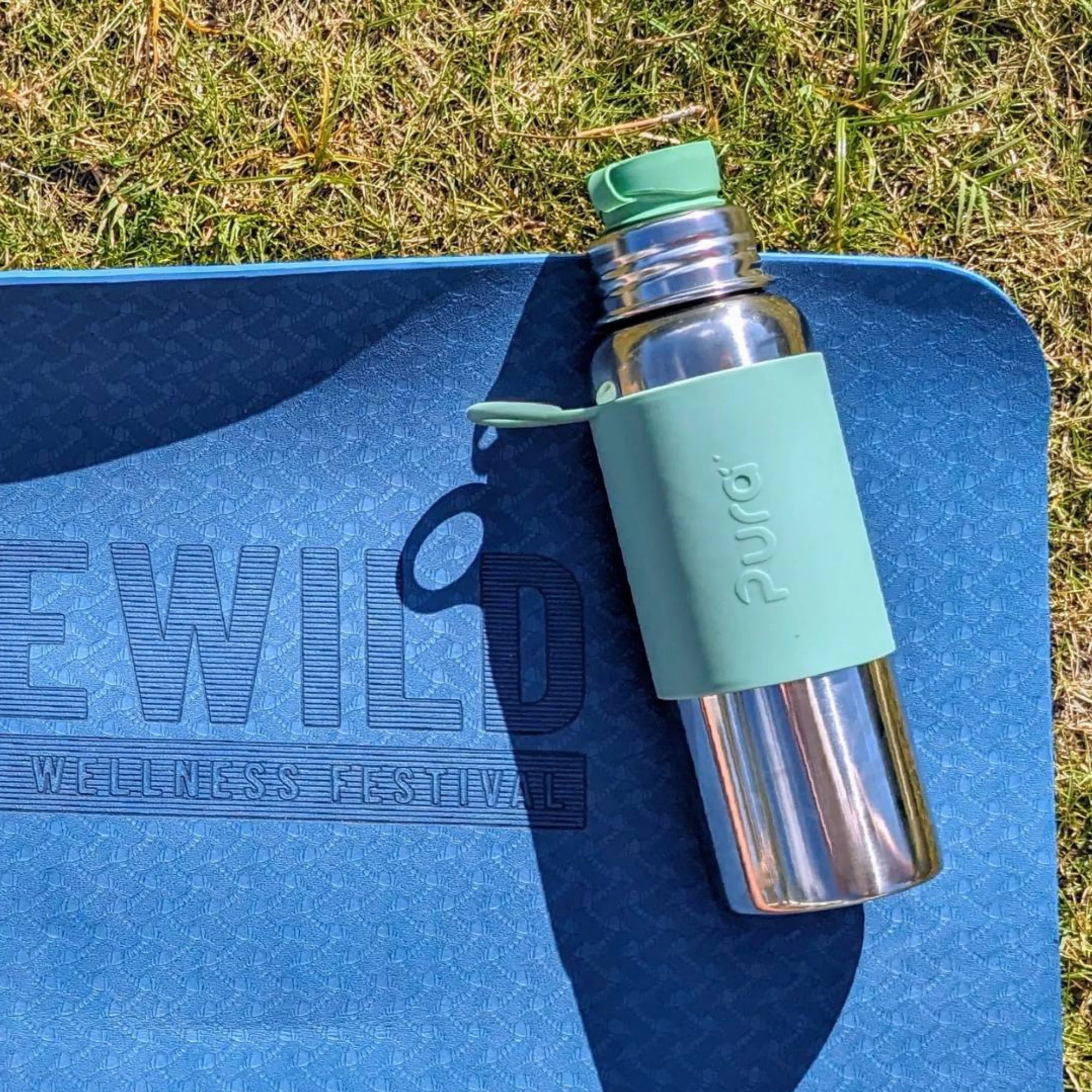 Pura nerezová fľaša so športovým uzáverom 850ml - zelená