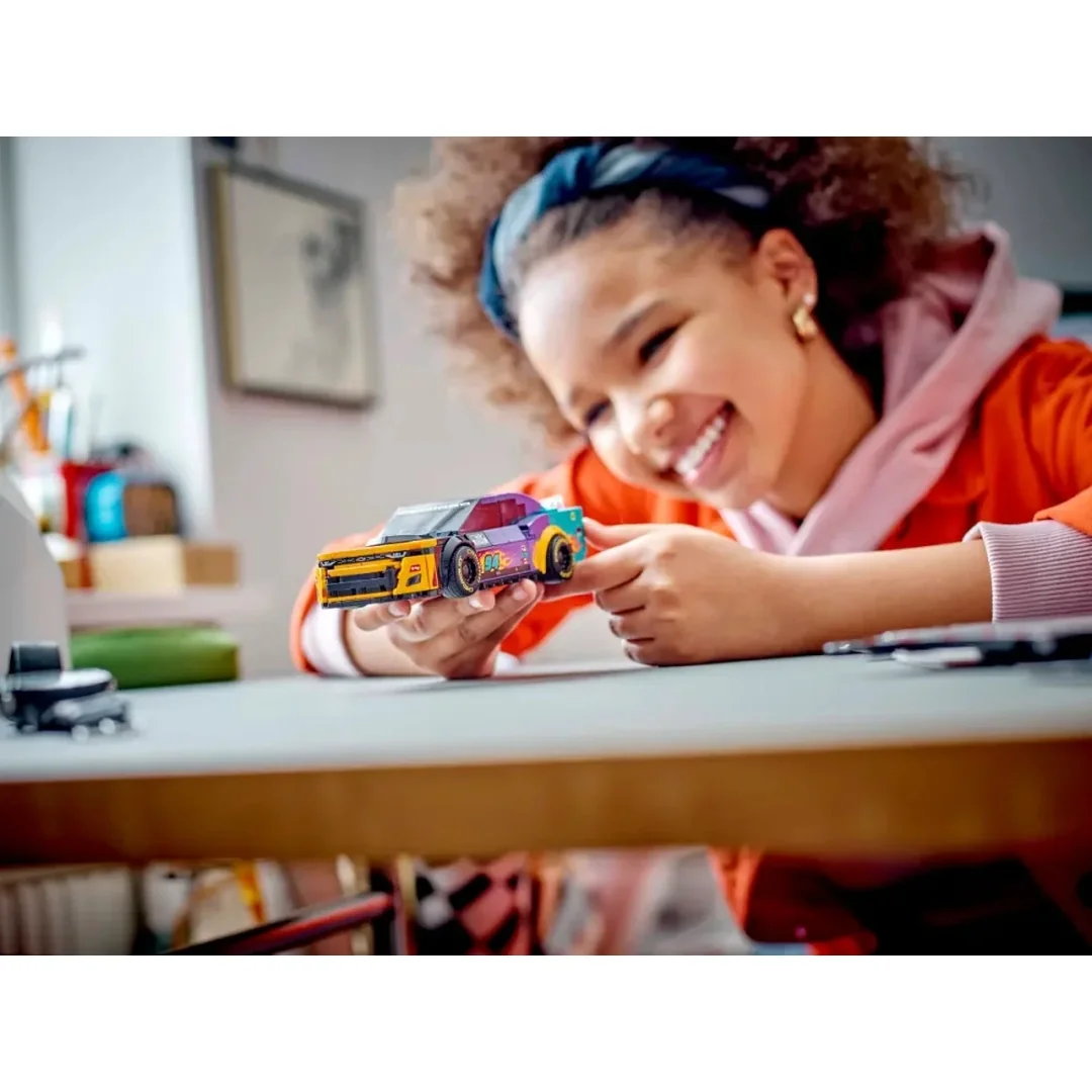 LEGO® Speed Champions 76935 NASCAR® Next Gen Chevrolet Camaro ZL1