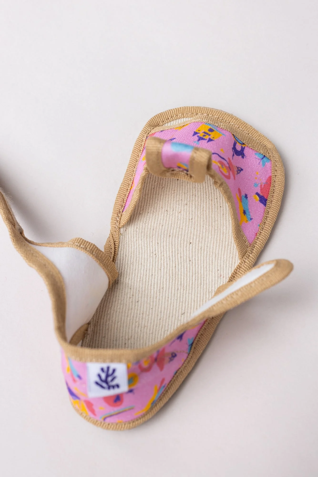 Milash barefoot papuče - model MONICA - Víla Farba: viacfarebné, Veľkosť: 26 (VD: 16.7 cm. Š: 7.6 cm)