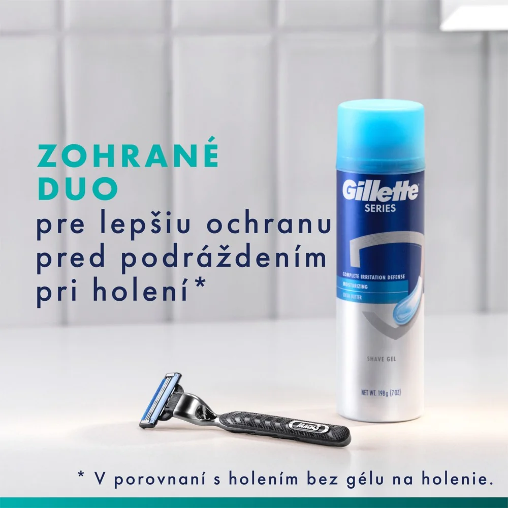 Gillette Mach3 UEFA Champions League Special Edition: pánsky holiaci strojček, gél na holenie, kozmetická taška 1 set