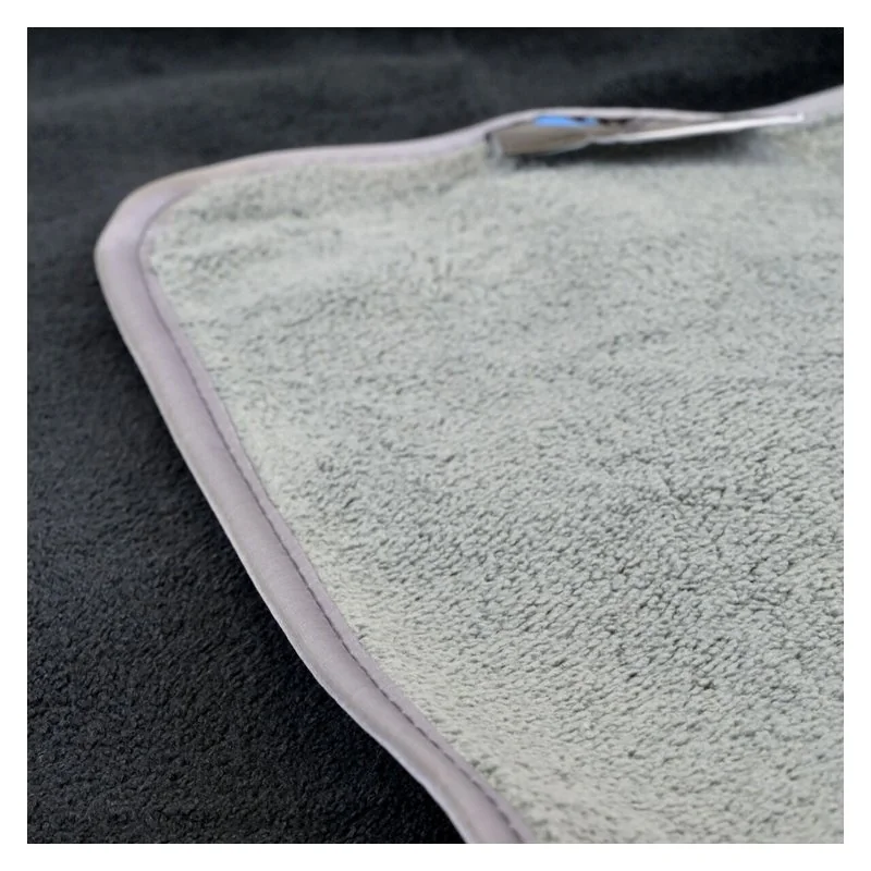 Uterák Fleece towel pre psa alebo mačku čierno-sivý