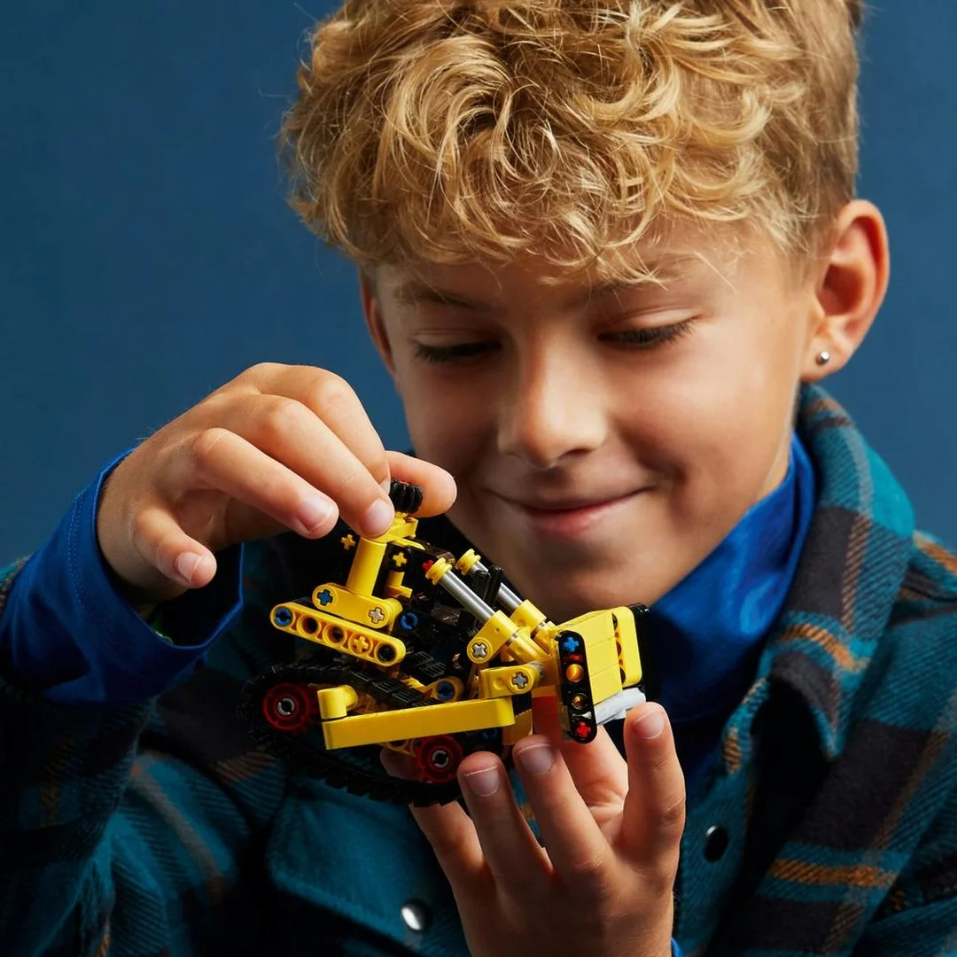 LEGO® Technic™ 42163 Výkonný buldozér