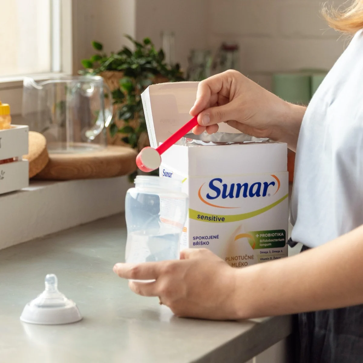 Sunar Sensitive 1,  počiatočné dojčenské mlieko 500 g 1 x 500 g, dojčenská výživa pre dojčatá od narodenia