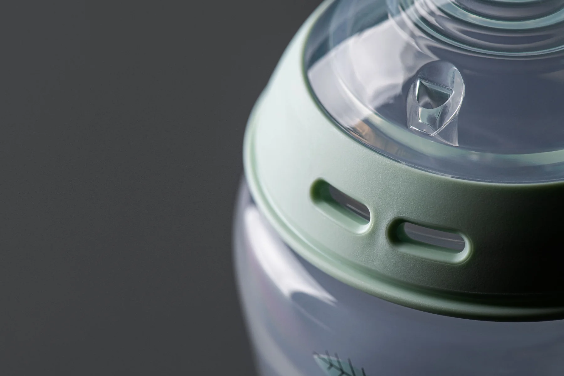 Tommee Tippee Natural Start Samosterilizačná Dojčenská Fľaša s ANTI-COLIC cumlíkom Stredný Prietok 340 ml 3m+, Ježko a Žabička, 2 ks 1×2 ks, dojčenská fľaša