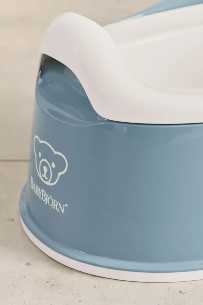 BABYBJÖRN Nočník Smart Deep Blue/White 1×1 ks
